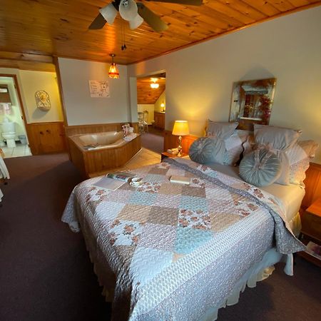 Savannah House Wine Country Inn & Cottages Himrod Экстерьер фото