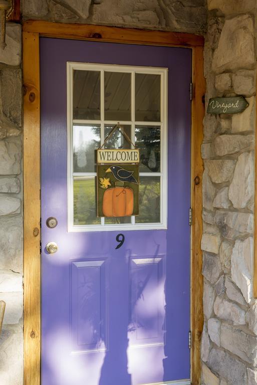Savannah House Wine Country Inn & Cottages Himrod Экстерьер фото