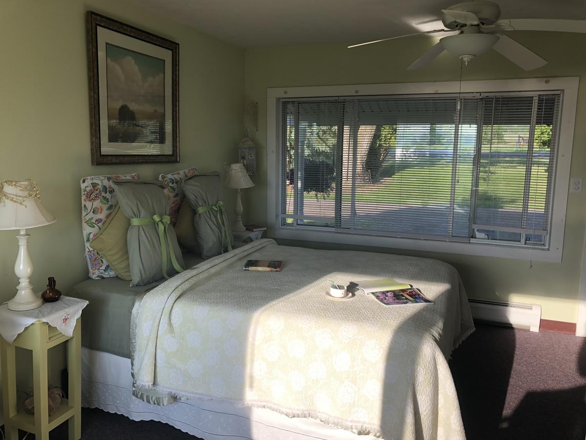 Savannah House Wine Country Inn & Cottages Himrod Экстерьер фото