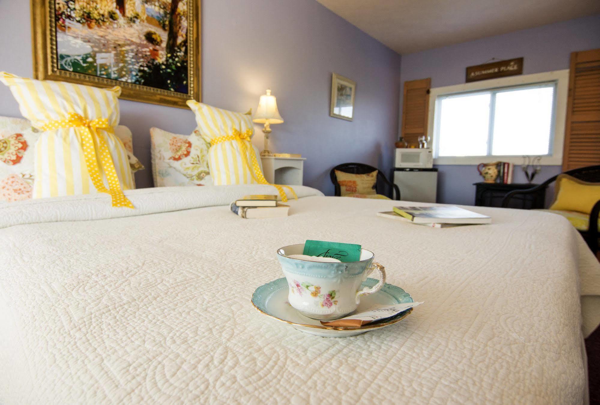 Savannah House Wine Country Inn & Cottages Himrod Экстерьер фото