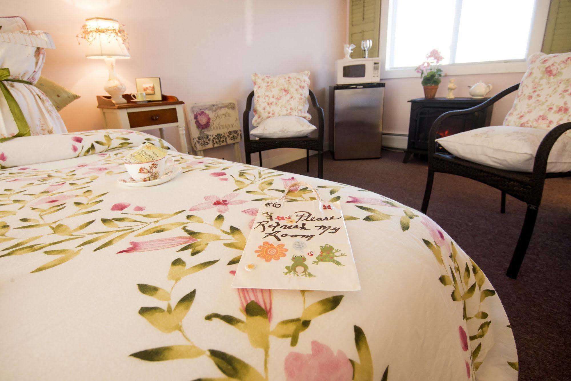 Savannah House Wine Country Inn & Cottages Himrod Экстерьер фото